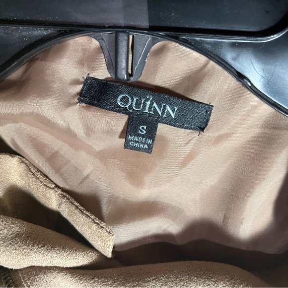 QUINN Full Zip Up Zip Pockets Tan Faux Suede Lined Jacket Women's Size small - Picture 5 of 9